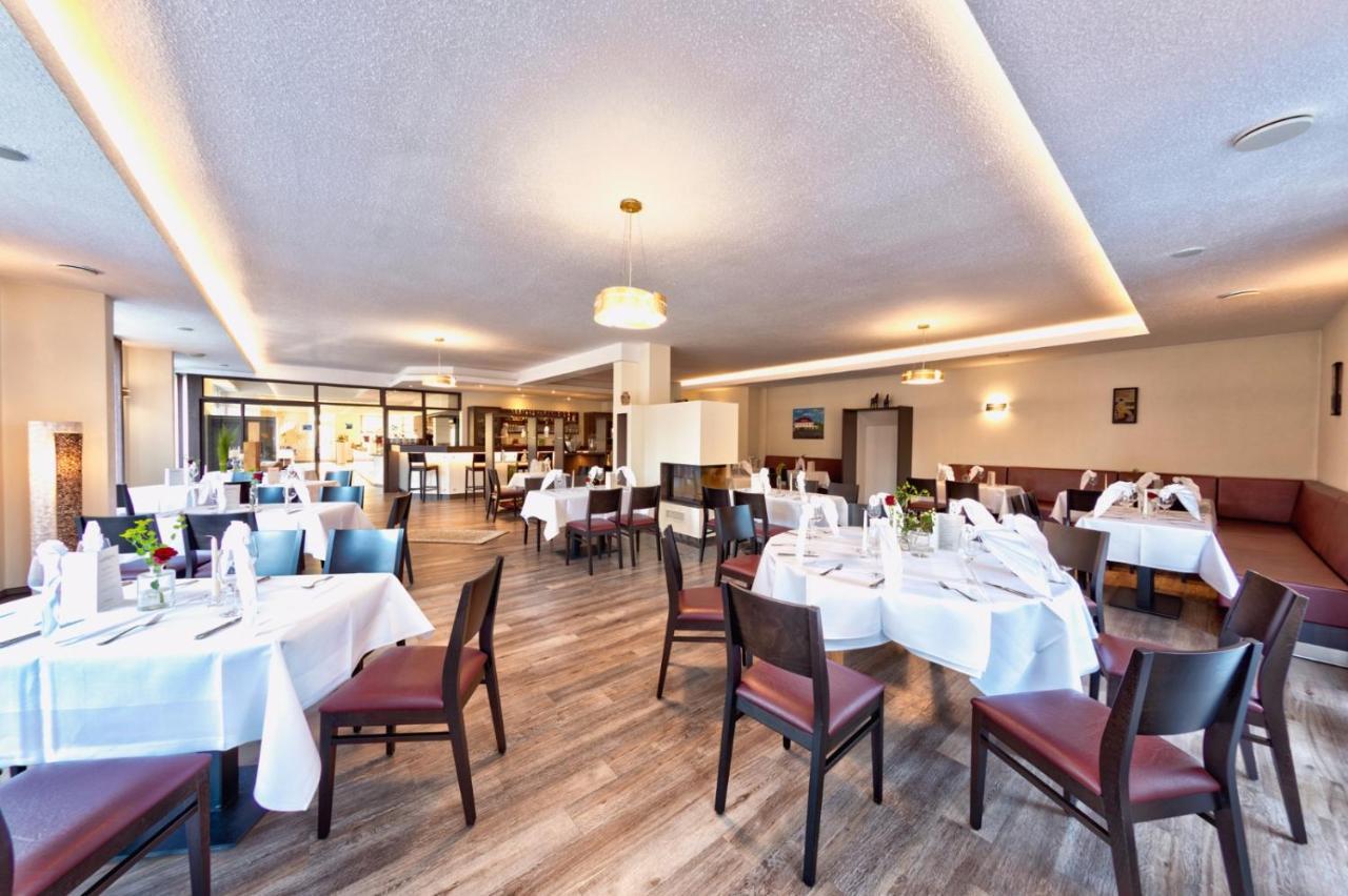 Restaurant Und Hotel Knostmann Hunteburg Exterior foto